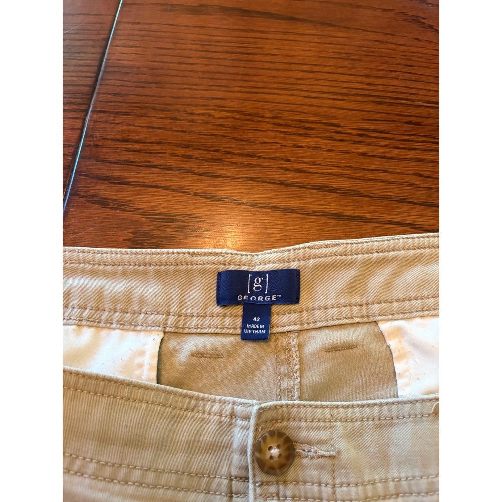 George Mens Cargo Shorts Khaki Tan Cotton Twill Multi Pocket Casual Size 42 - Picture 3 of 5